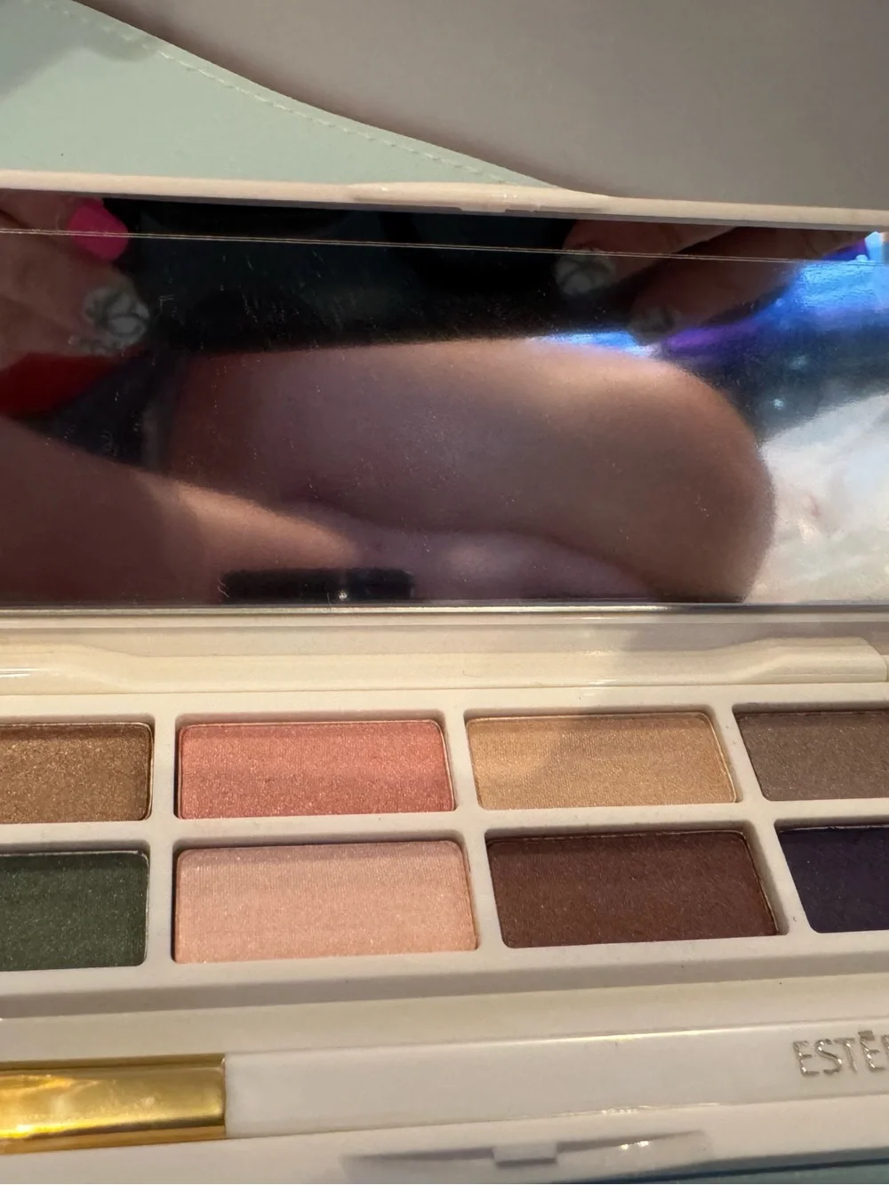 Lilly Pulitzer Estee  Lauder Eyeshadow Palette with Pink, Peach,& Bronzer